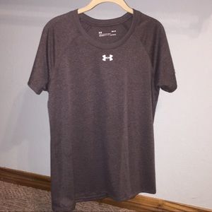 Under Armour Short Sleeved T-shirt  NWOT